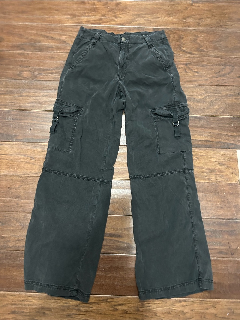 American Eagle Outfitters Black Wide Leg Cargo Pants with Utility Rings